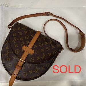 Louis Vuitton Chantilly GM Crossbody
